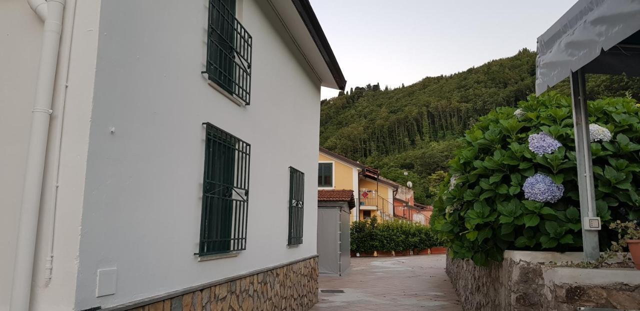 Apicella Casa Vacanze Tramonti Exterior photo